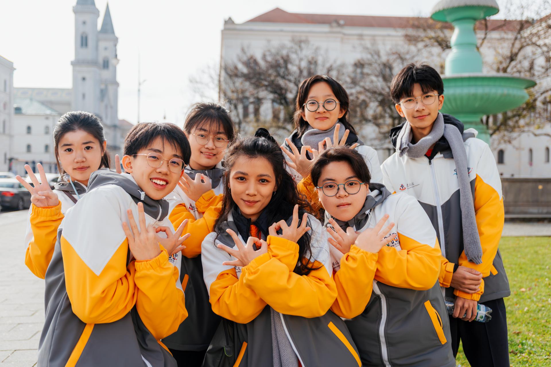 Tung Wah Group of Hospitals Student Ambassador 2025 Germany Study Tour3 Tung Wah Group of Hospitals Student Ambassador 2025 Germany Study Tour-3