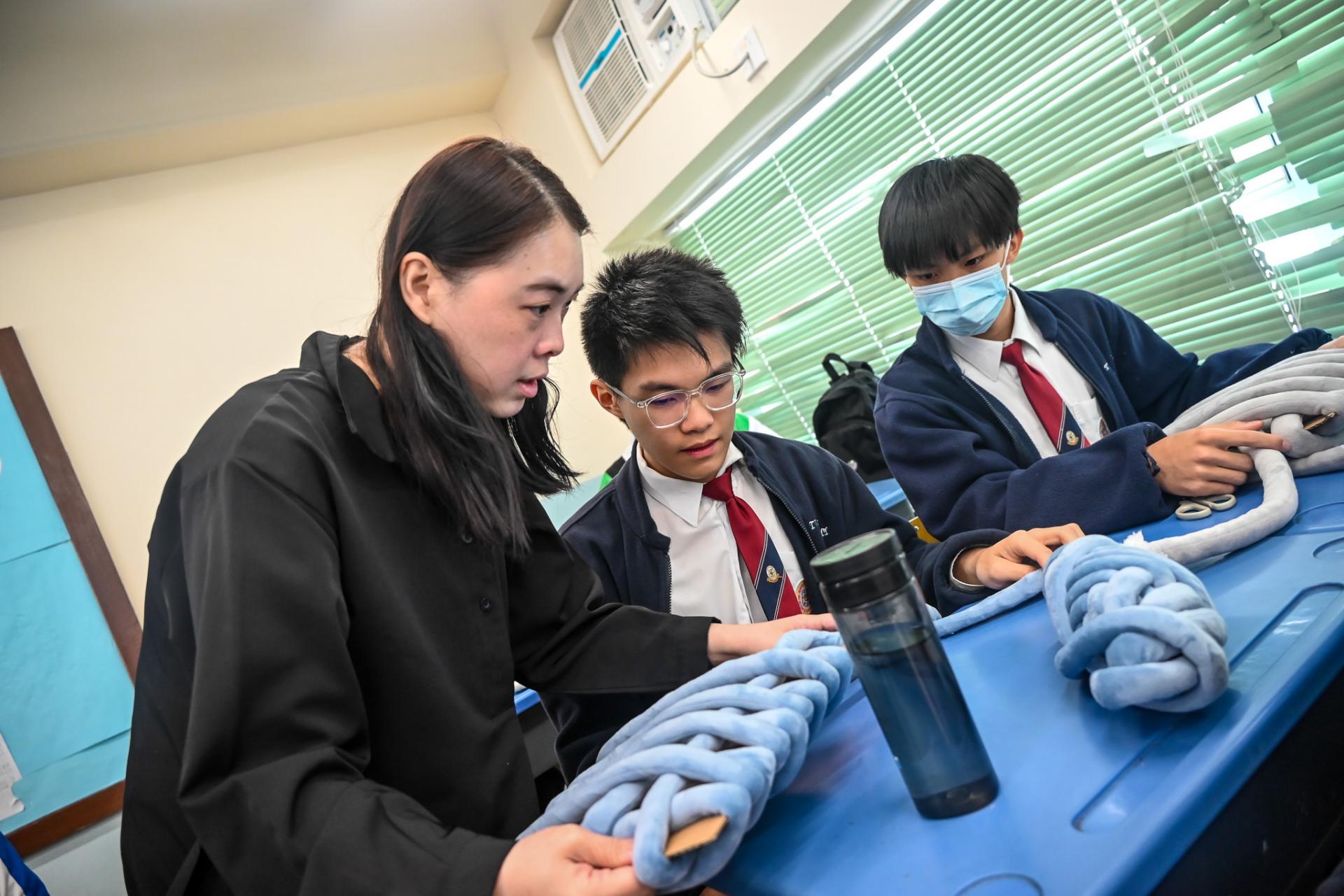 Form 4 Other Learning Experiences Day6 Form 4 Other Learning Experiences Day-6