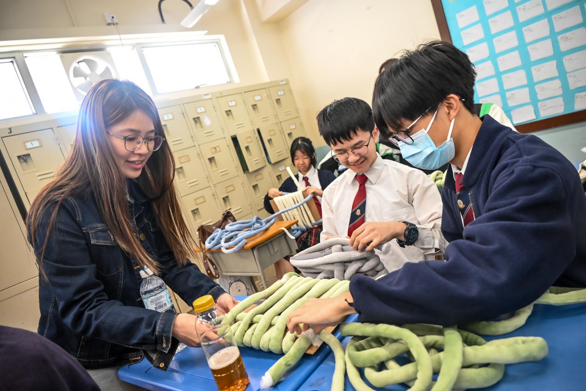 Form 4 Other Learning Experiences Day2 Form 4 Other Learning Experiences Day-2