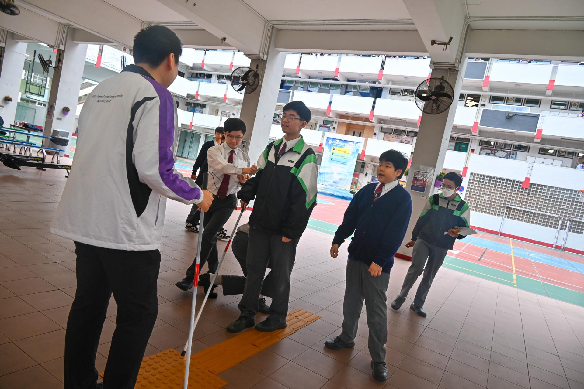 Life Education Unit and School Library—Melodies of Hope: Soaring Beyond the Night Music Sharing Session18 Life Education Unit and School Library—Melodies of Hope: Soaring Beyond the Night Music Sharing Session-18