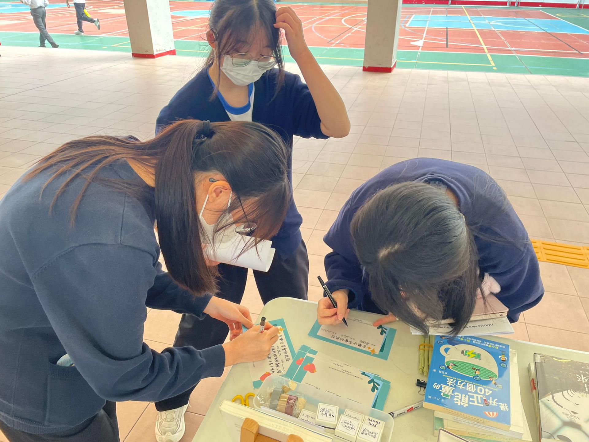 Life Education Unit and School Library—Melodies of Hope: Soaring Beyond the Night Music Sharing Session24 Life Education Unit and School Library—Melodies of Hope: Soaring Beyond the Night Music Sharing Session-24