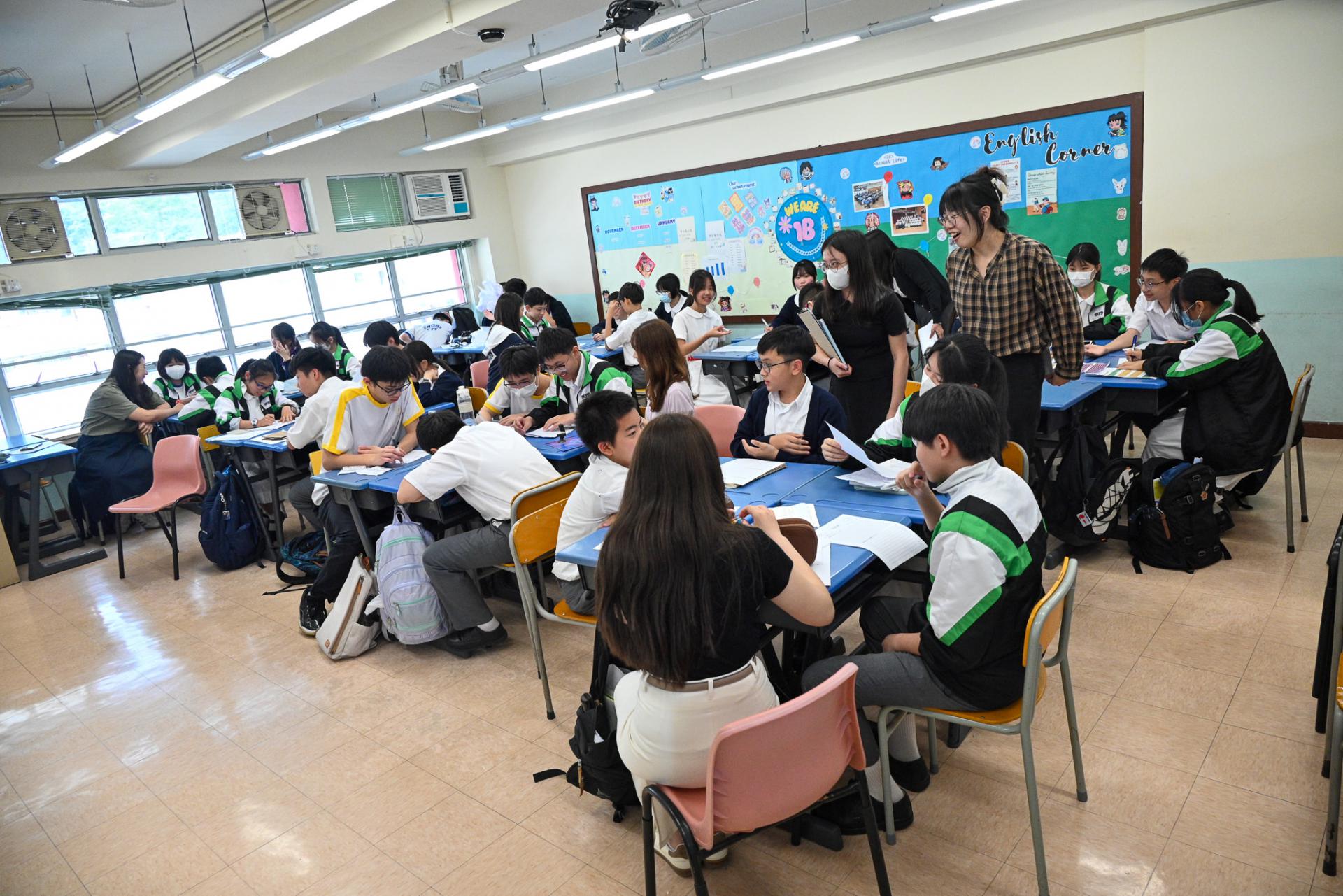 F1 Other Learning Experiences (OLE) Day: S1 Project Learning Presentation Day8 F1 Other Learning Experiences (OLE) Day: S1 Project Learning Presentation Day-8