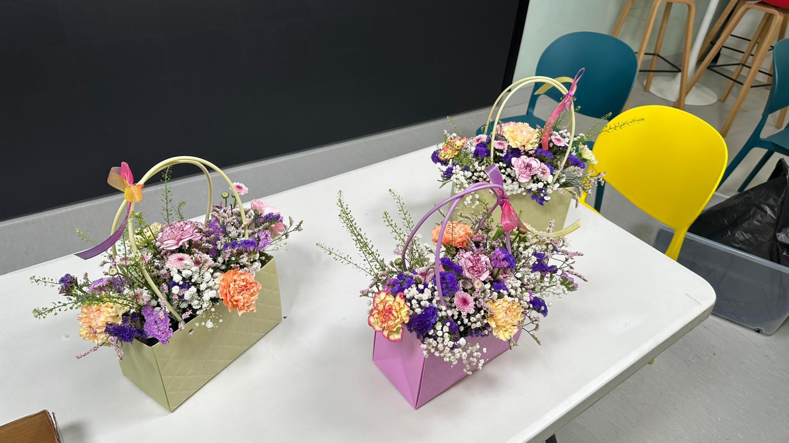 Mother's Day Flower Arrangement Workshop34 Mother's Day Flower Arrangement Workshop-34