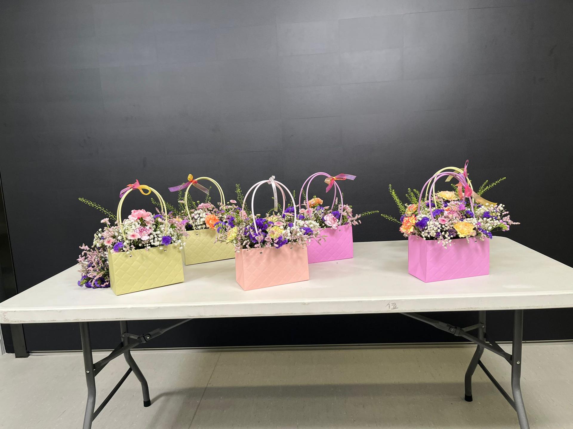 Mother's Day Flower Arrangement Workshop31 Mother's Day Flower Arrangement Workshop-31