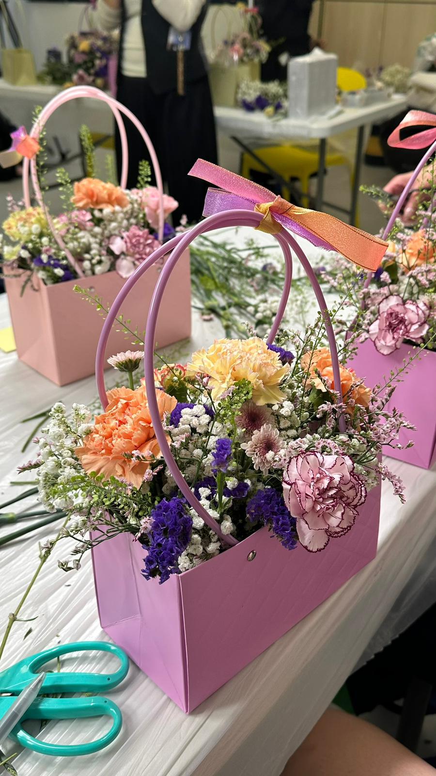Mother's Day Flower Arrangement Workshop2 Mother's Day Flower Arrangement Workshop-2