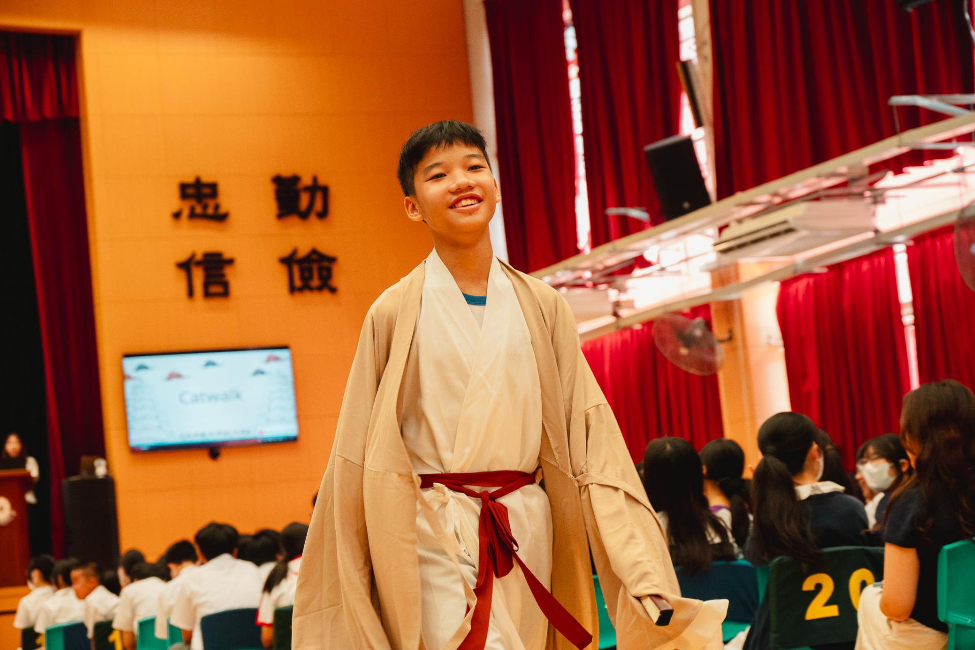Interactive Workshop on Ancient Hanfu10 Interactive Workshop on Ancient Hanfu-10