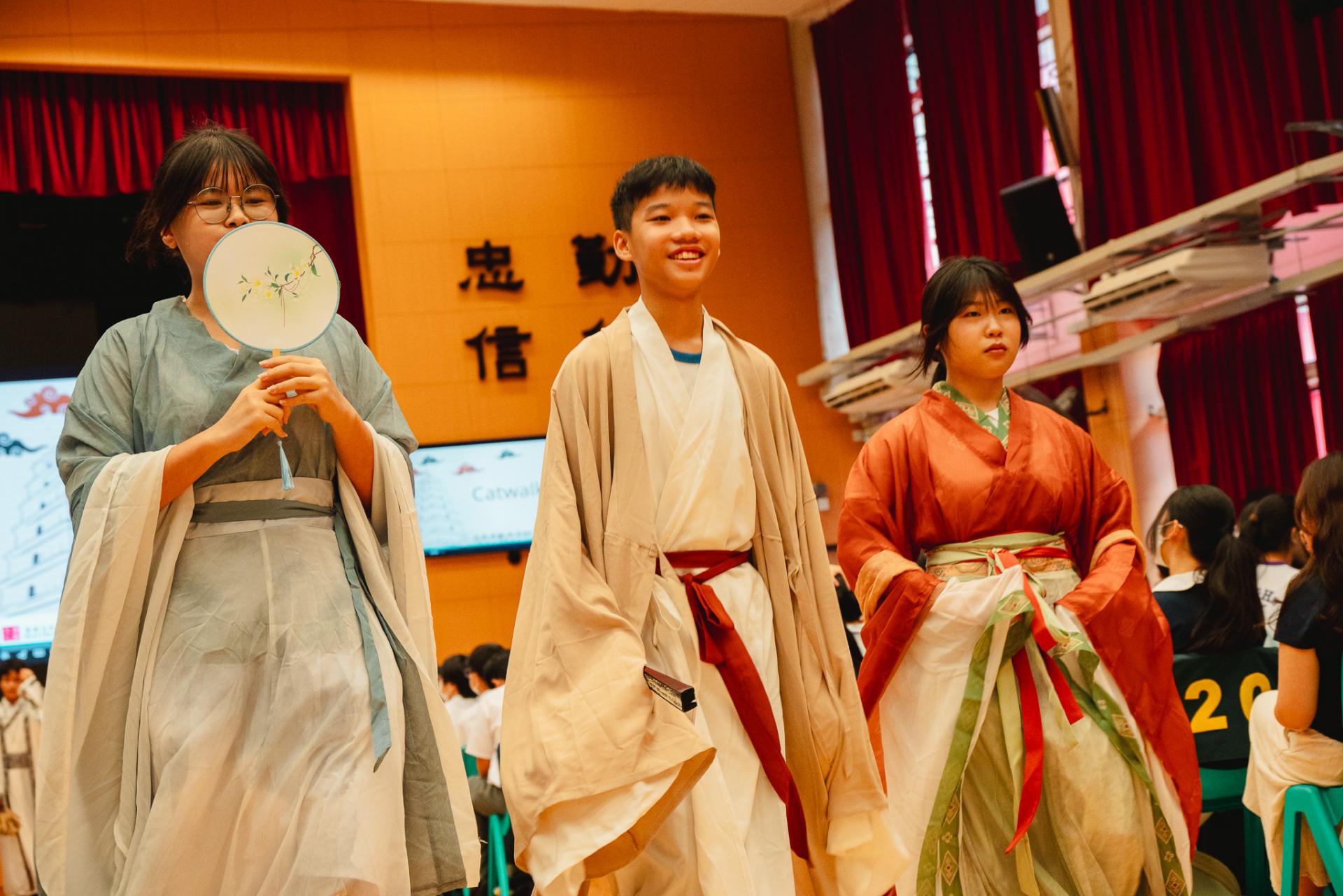 Interactive Workshop on Ancient Hanfu15 Interactive Workshop on Ancient Hanfu-15