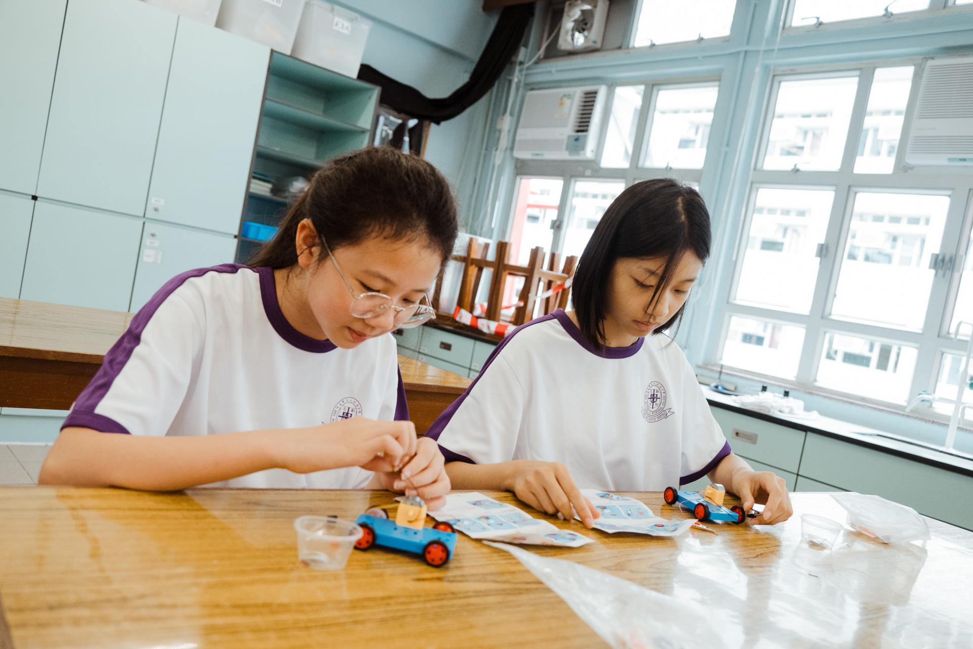 Form 1 Orientation Activities30 Form 1 Orientation Activities-30